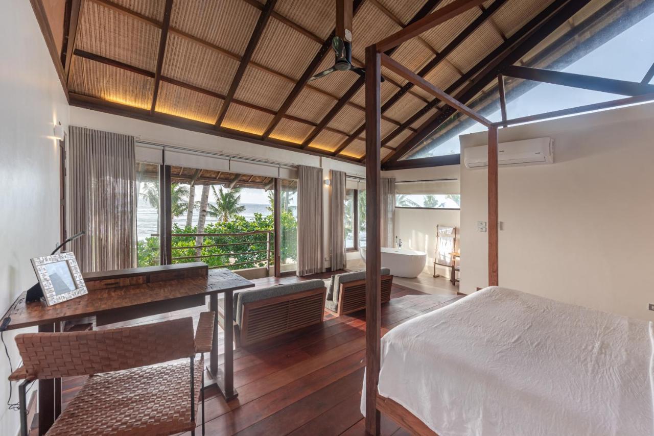 L'Osteria Luxe Beachfront B&B General Luna  Exteriér fotografie